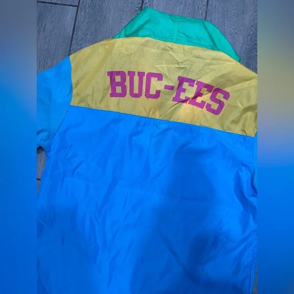 Buc-ee's Beaver Color Block Pastel Windbreaker Size Medium - Picture 6 of 6